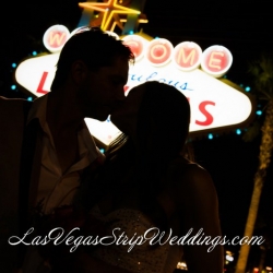 Welcome to Vegas Sign Wedding Packages