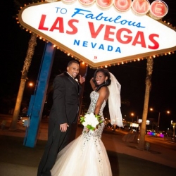 Welcome to Vegas Sign Wedding Packages