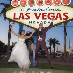 Welcome to Vegas Sign Wedding Packages