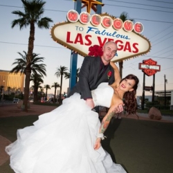 Welcome to Vegas Sign Wedding Packages