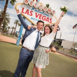 Welcome to Vegas Sign Wedding Packages
