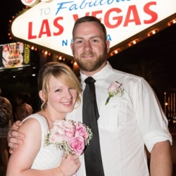 Welcome to Vegas Sign Wedding Packages