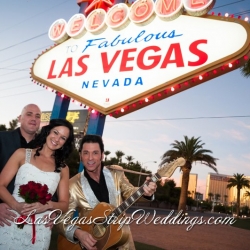 Welcome to Vegas Sign Wedding Packages