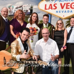 DSC_Welcome to Vegas Sign Wedding Packages