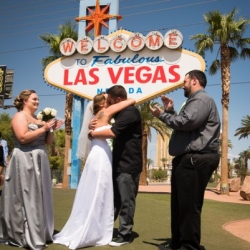 Welcome to Vegas Sign Wedding Packages
