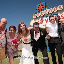 Welcome to Vegas Sign Wedding Packages