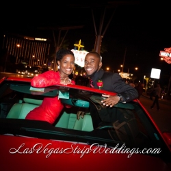 Welcome to Vegas Sign Wedding Packages