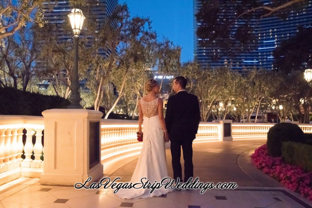 Las Vegas Wedding Packages Wedding Chapels Outdoor Wedding