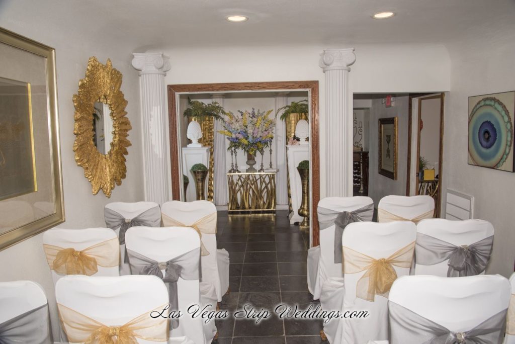 Sweet Simple Las Vegas Chapel Wedding Package Las Vegas Strip